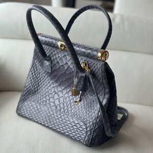 Pelle Di Giada Handbag